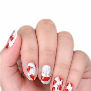 Color street nail polish stripes -Just be Claus Holiday Christmas nails